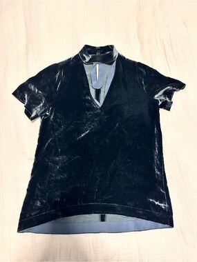 Madewell Black Velvet Short-Sleeve Top with V-Placket Mock Neck